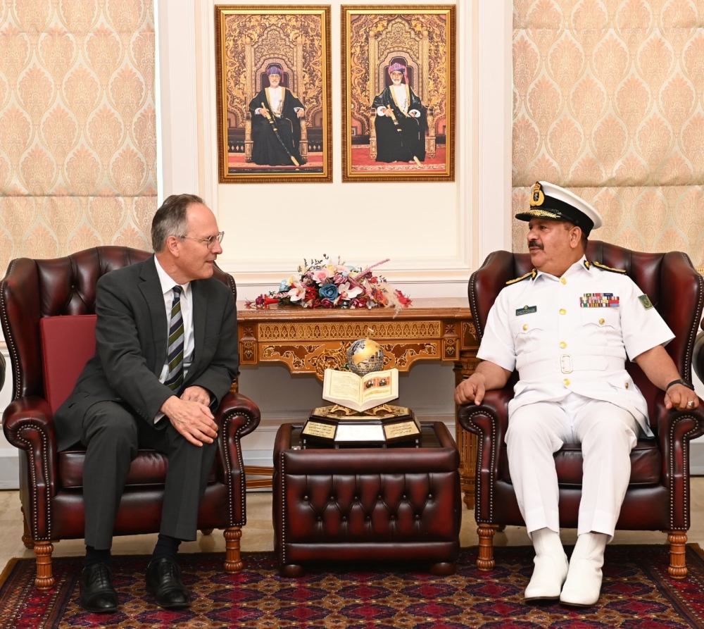 The two sides discussed several military matters of mutual interes. - ONA