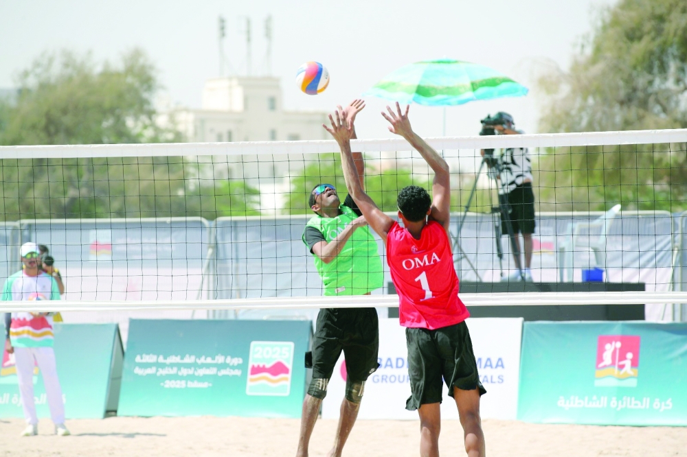 The Omani duo of Hood al Jalboubi and Mazin al Hashmi won the title in the first round of West Asia Men’s Tour in Doha.