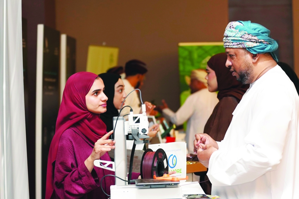 Parallel to the forum, an Innovation in Food Security Exhibition showcased over 30 pioneering projects presented by students, graduates and start-ups. - ONA