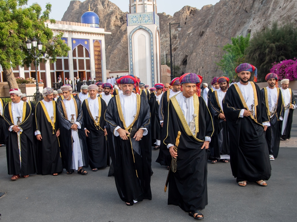 Sayyid Fahd prayed to the Almighty to grant His Majesty and the government success to achieve further growth and prosperity for this dear homeland. — Photos by Mohamed al Rashdi