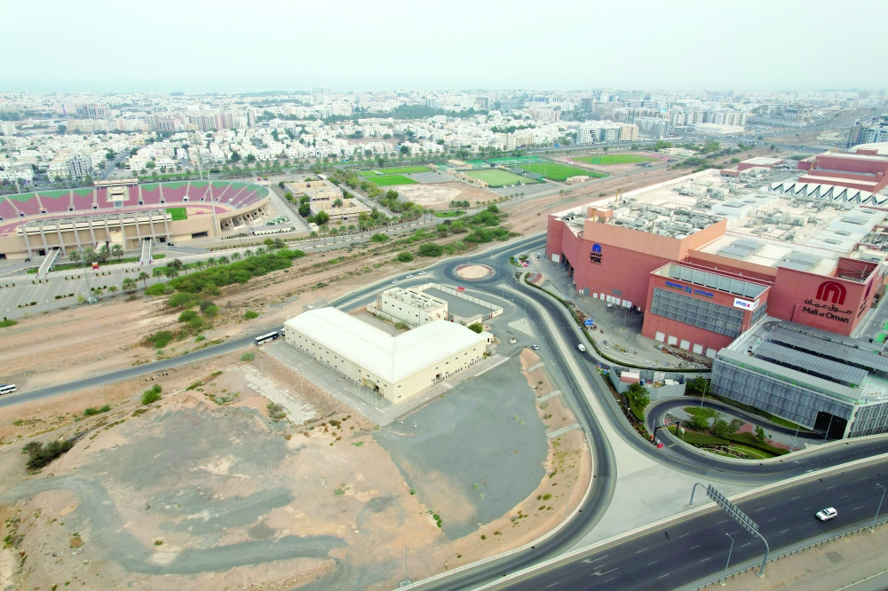 The selected site, strategically located adjacent to the Mall of Oman and spanning over 8,000 square metres, will serve as the future home of a multi-functional civic building that reflects Muscat’s modern aspirations while honouring its rich architectural heritage.
