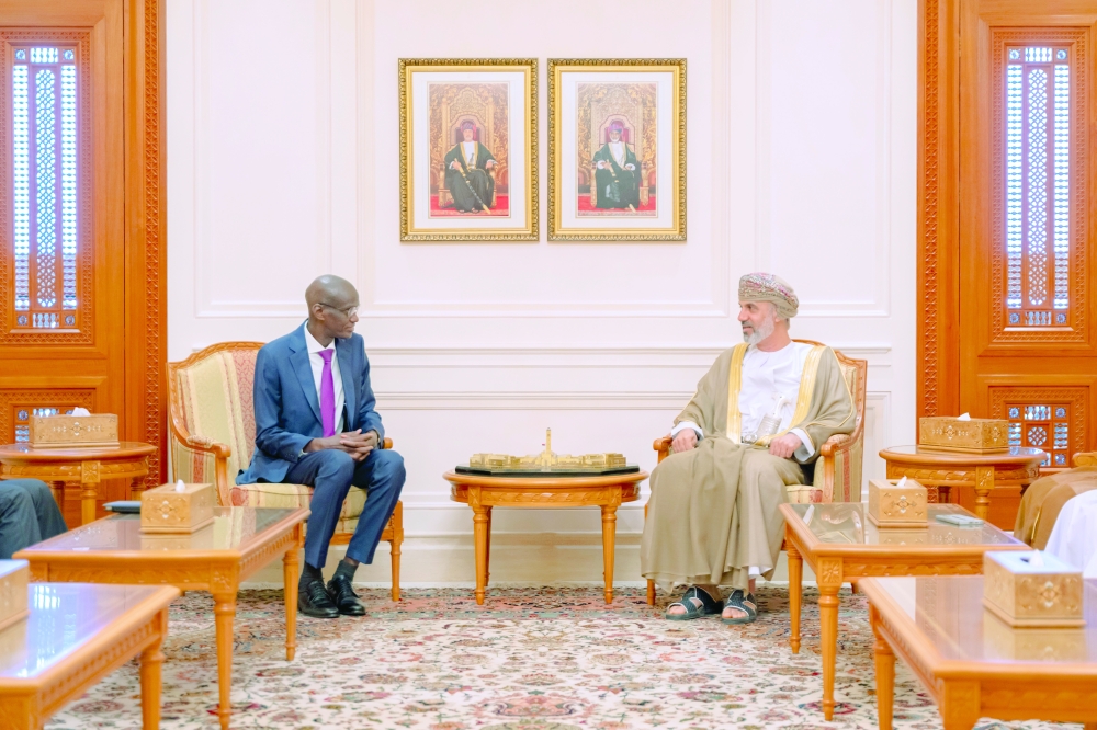 Both sides exchanged views on issues of mutual interest between the Sultanate of Oman and the Islamic Republic of Mauritania.