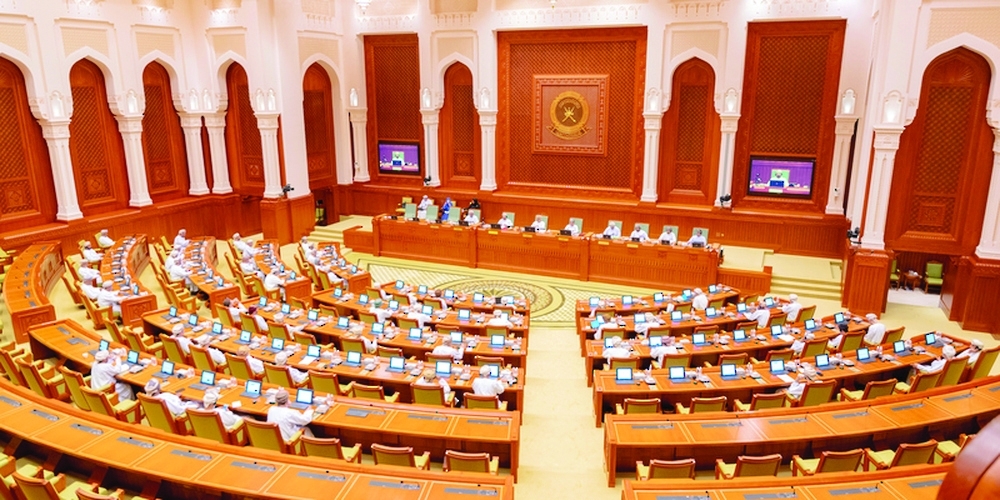 For the second consecutive day, the Majlis Ash’shura continued its discussion on the statement of Qais bin Mohammed al Yousef, Minister of Commerce, Industry and Investment Promotion. - ONA