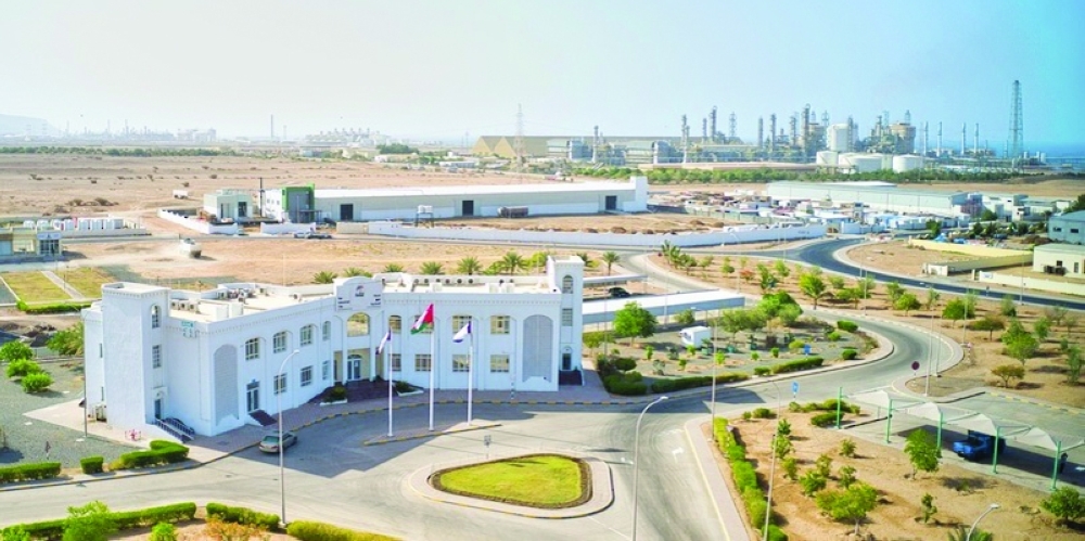 The project opens new prospects in high-purity silicon production in Oman.