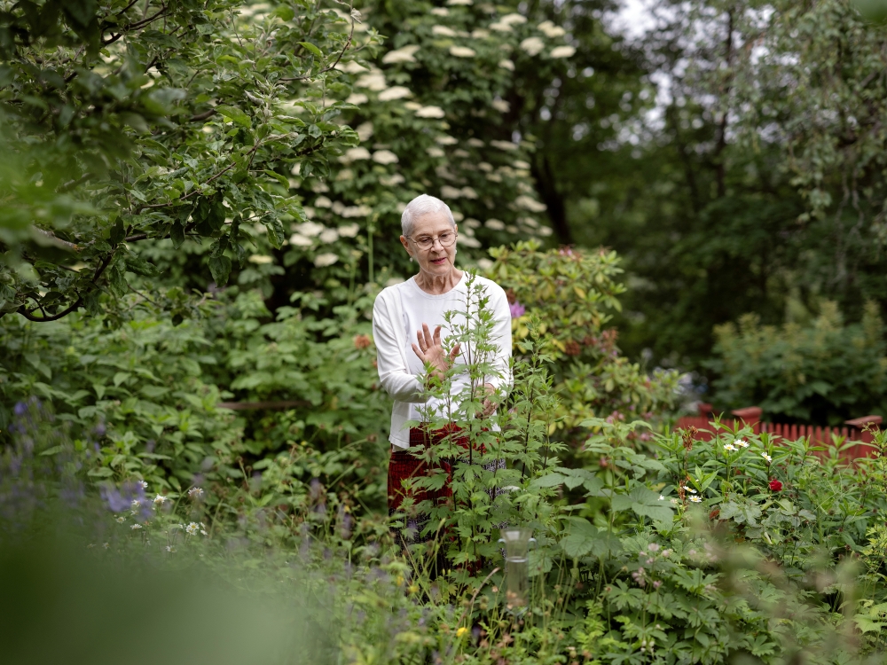 Helén Karlsson Eklundh and Thomas Eklundh say their garden has been a refuge, particularly in recent months as she has been undergoing treatment for breast cancer.  (Sofia Runarsdotter/The New York Times)