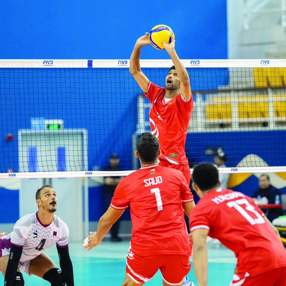 The players entered with determination, showing clear intent to mount a comeback