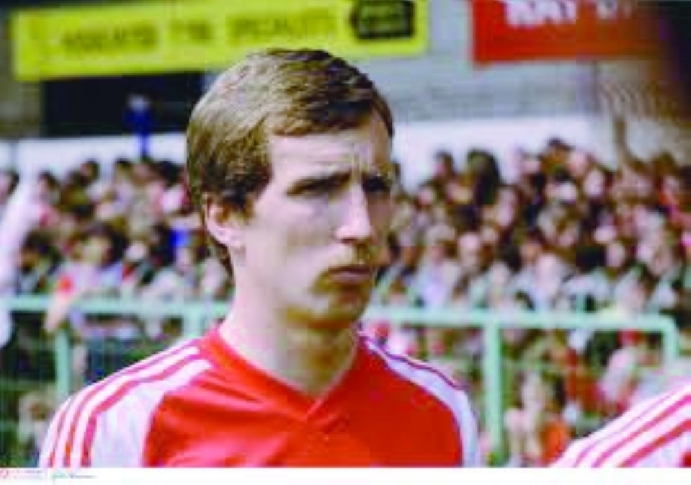 Liverpool defender Jones dies at age 70