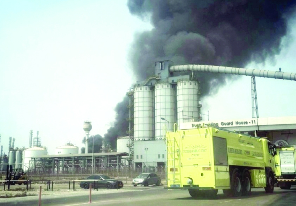 Fire extinguished at OQ Refineries tank in Suhar