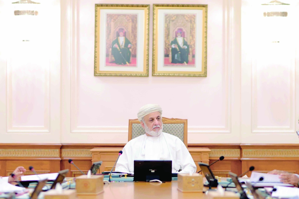
The meeting was chaired by Shaikh Abdulmalik bin Abdullah al Khalili, Chairman of the State Council. - ONA 
