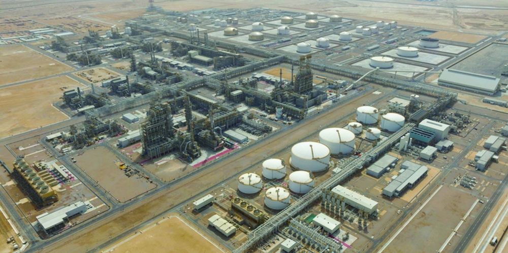  In contrast, oil-related activities made up 29.4 per cent.