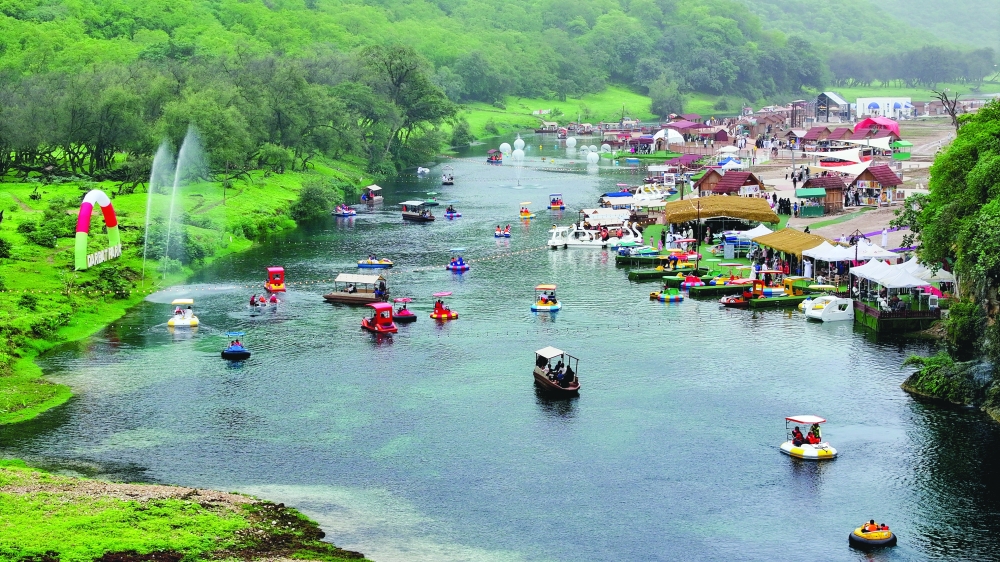Khareef Dhofar visitors praise services, facilities