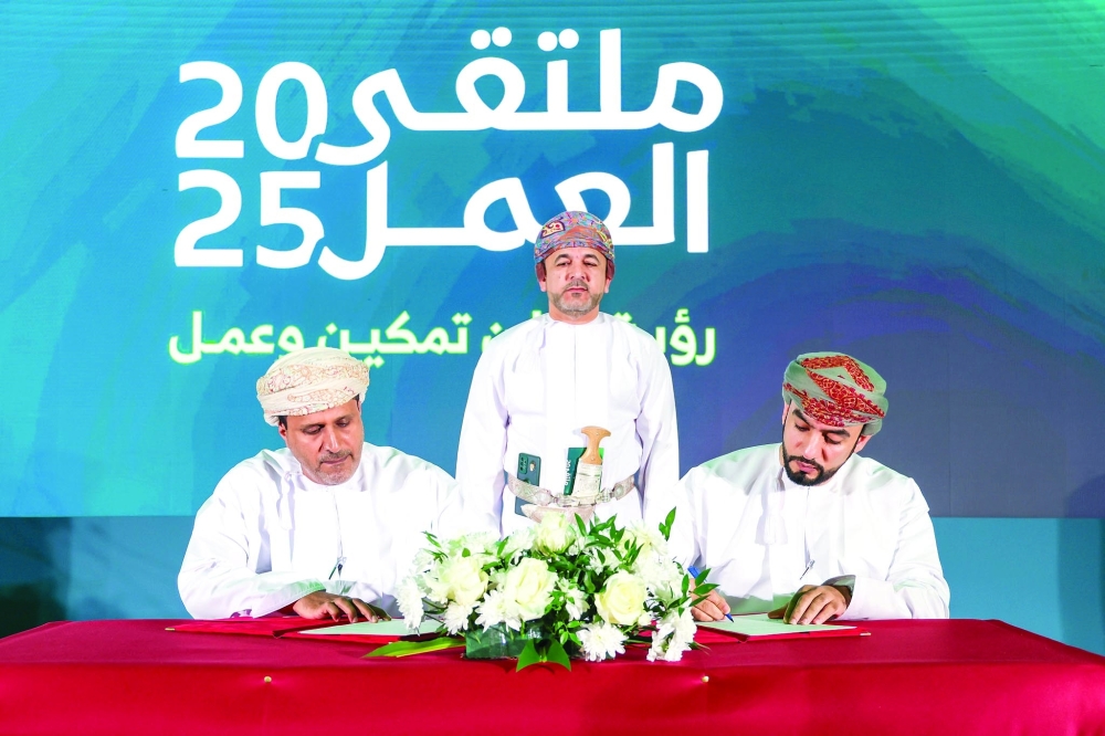 The Memorandum of Cooperation being signed by Salalah Port with the Ministry of Labour on Sunday.