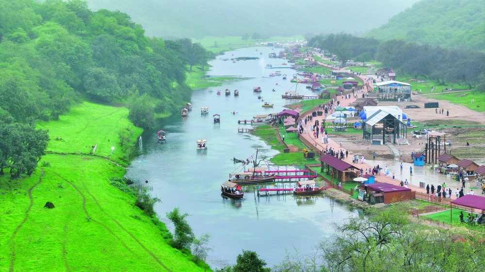 The number of Omani visitors increased by 75.6 per cent to 334,399.