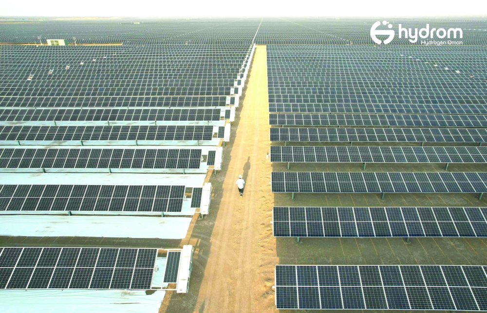 Oman’s third auction round is progressing with strong momentum, offering a land block of up to 300 square kilometers in Duqm.