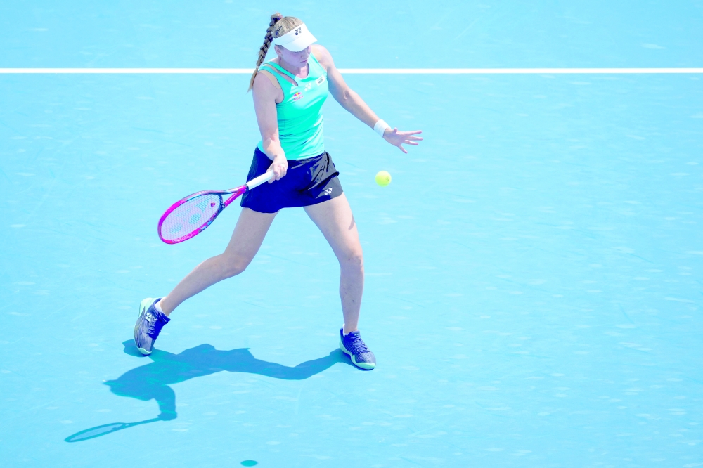 Elena Rybakina (KAZ) returns a shot against Aryna Sabalenka (BLR). — Reuters