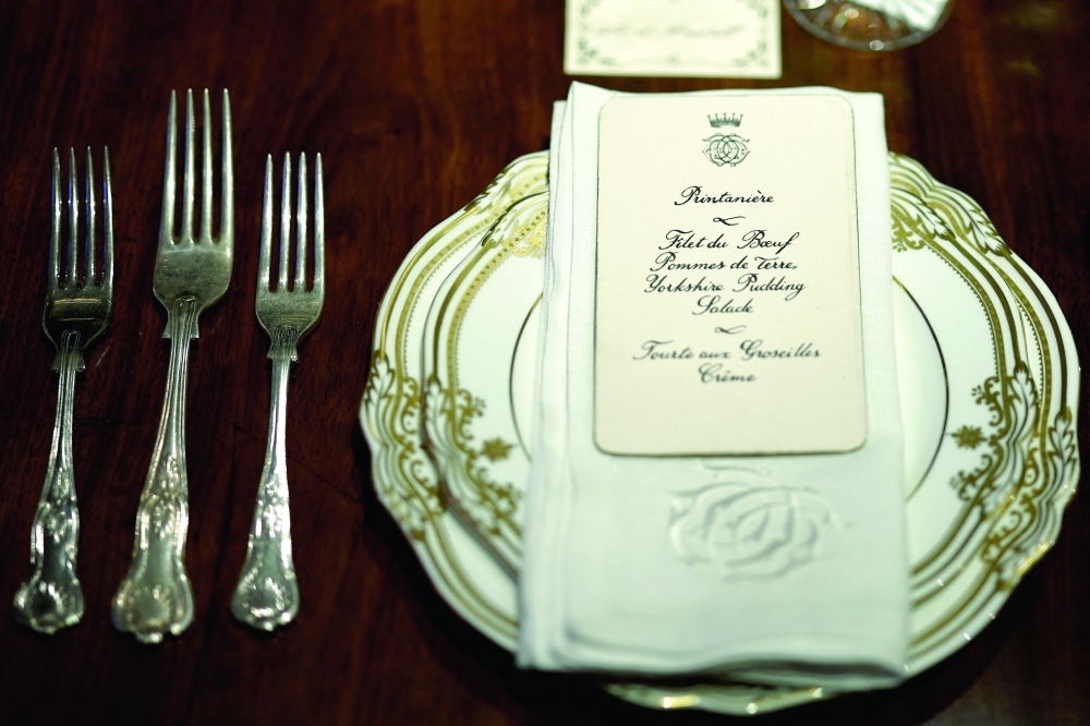 Downton Abbey fans pay homage to 'beautiful' props before finale