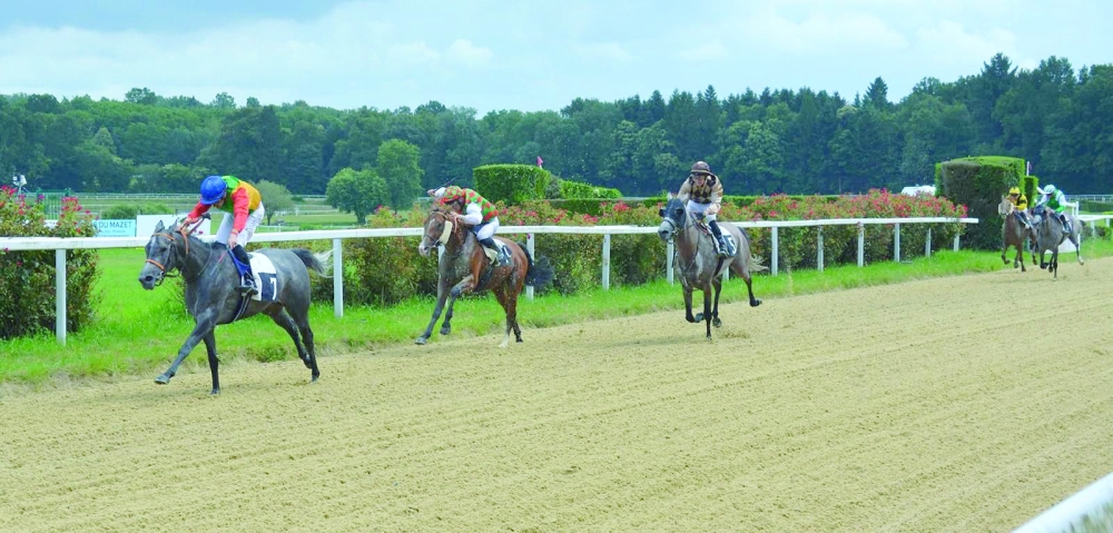 Al Safnat showcased remarkable competitiveness throughout the race.