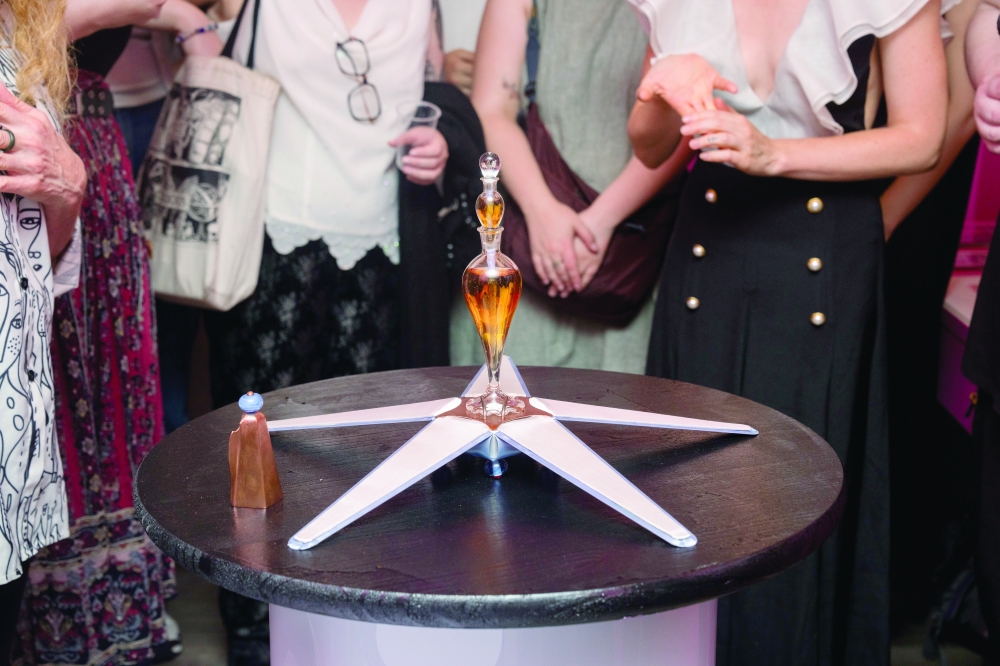 PERFUME_RE_CREATED_1