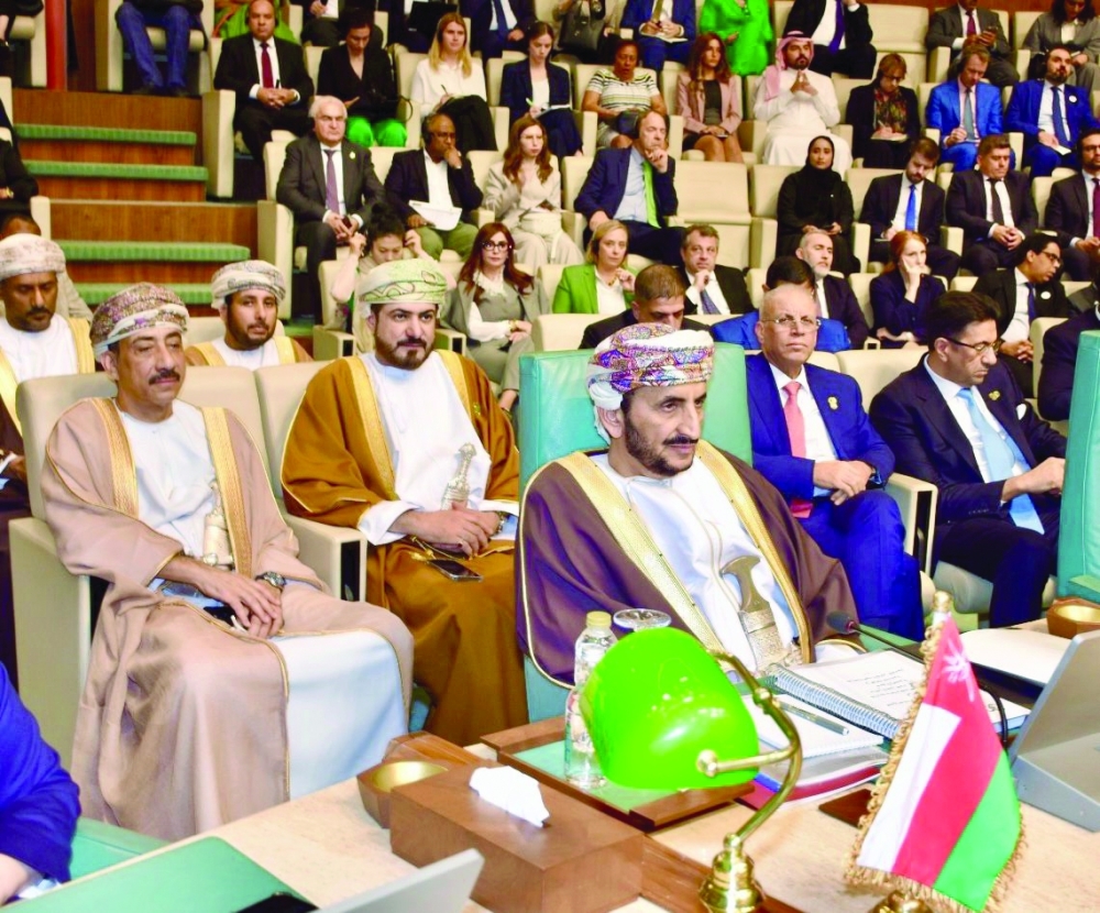 Shaikh Khalifa bin Ali al Harthy led Oman’s delegation at the meeting