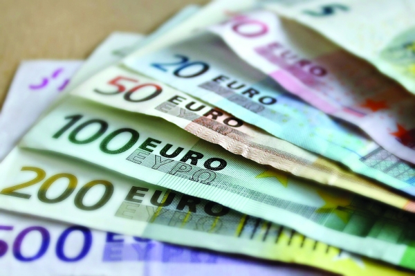 US bank aims for $100 bn in European active ETFs