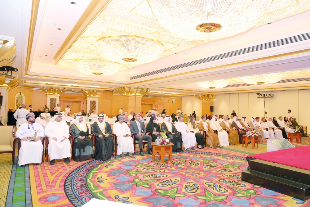 The workshop aims to activate bilateral cooperation in the field of labour between the Sultanate of Oman and the Kingdom of Bahrain.