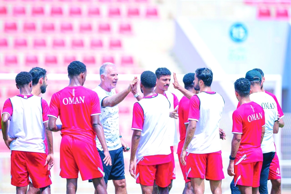 The training programme included short-passing drills, ball control exercises, fitness routines, defensive-to-attack transitions, and organised attacking movements