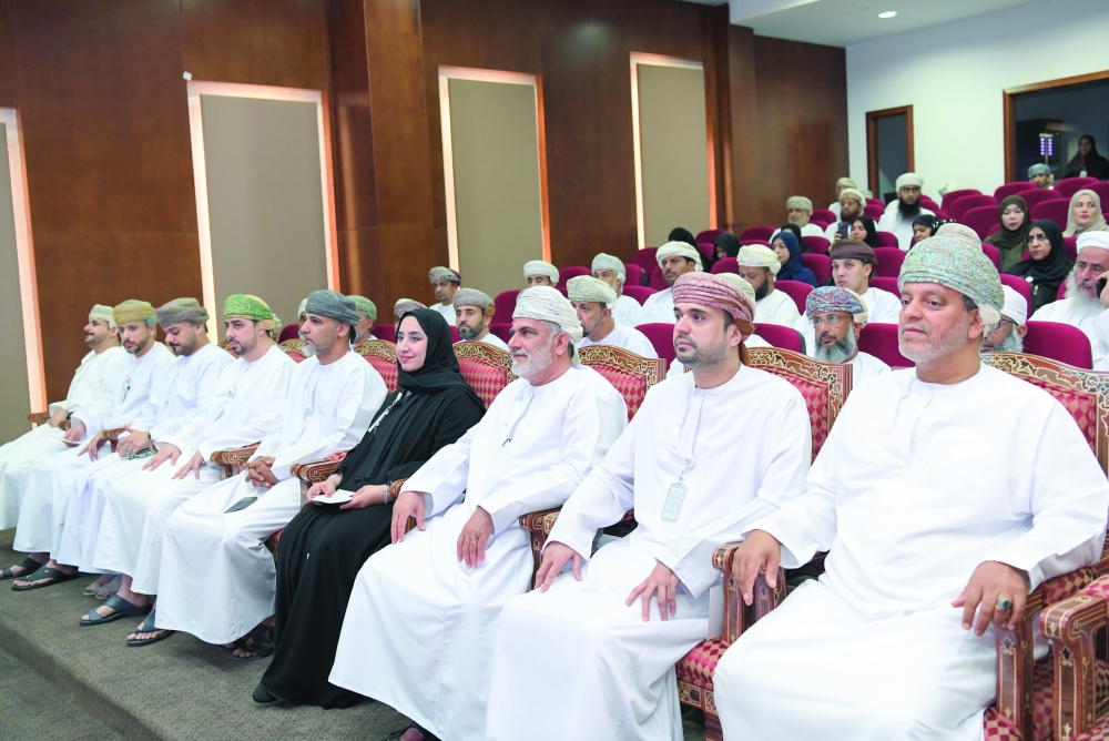 The forum provided a vital platform for exchanging experiences and insights.