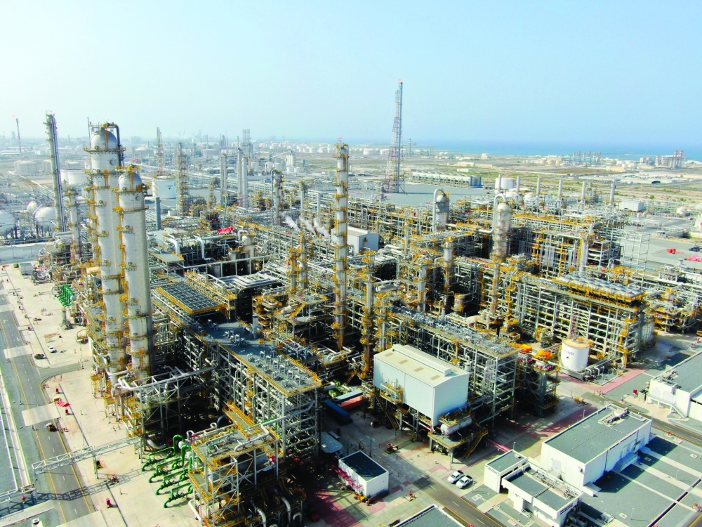 Natural gas activities surged by 40.7 per cent, contributing RO 804 million compared with RO 571 million in the same quarter of last year