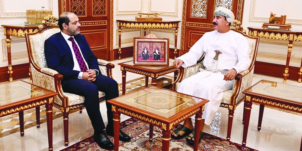 Gen Sultan bin Mohammed al Numani holds talks with Syed Naveed Safdar Bokhari