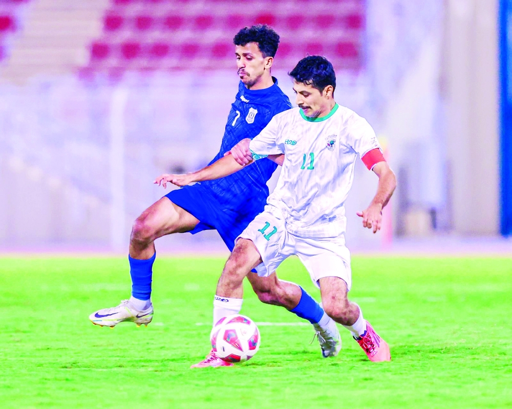 Samayil and Al Nasr players in action.