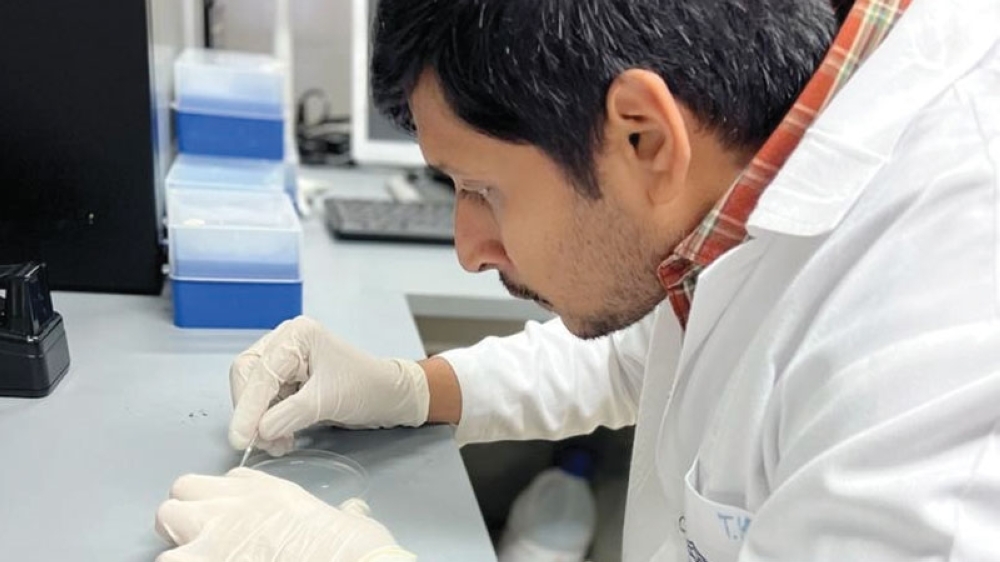 Dr Mohammad Tariq Ali Khan.