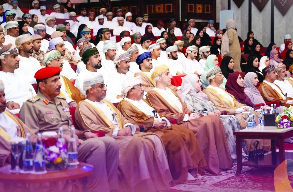 The event marked the launch of the third edition of the award, held under the auspices of HH Sayyid Dr Kamil bin Fahd bin Mahmood al Said, Secretary-General of the General Secretariat of the Council of Ministers, and attended by Dr Rahma bint Ibrahim al Mahrouqiyah, Minister of Higher Education, Research and Innovation.