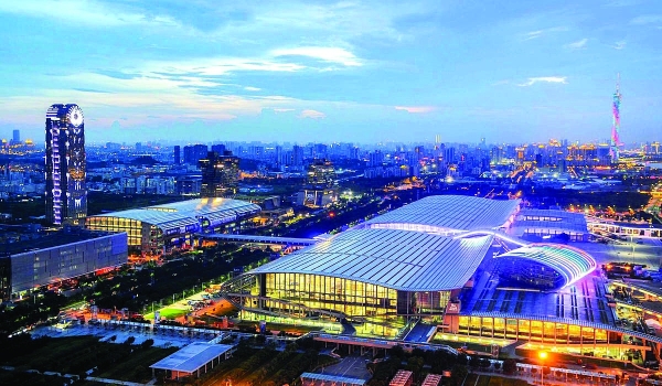 Oman Chamber leads business delegation to China