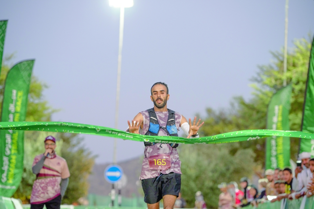 In the men’s 30 km race, Amjad al Jamoudi from Oman secured first place with a time of 2:53:57.