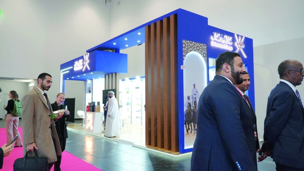 Oman's pavilion attracted a diverse stream of visitors, serving to introduce the components of Omani culture. — ONA