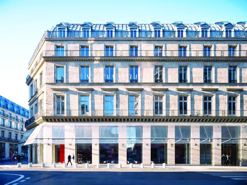 The new space is located at the Place du Palais-Royal, opposite the Louvre. - Foundation Cartier courtesy