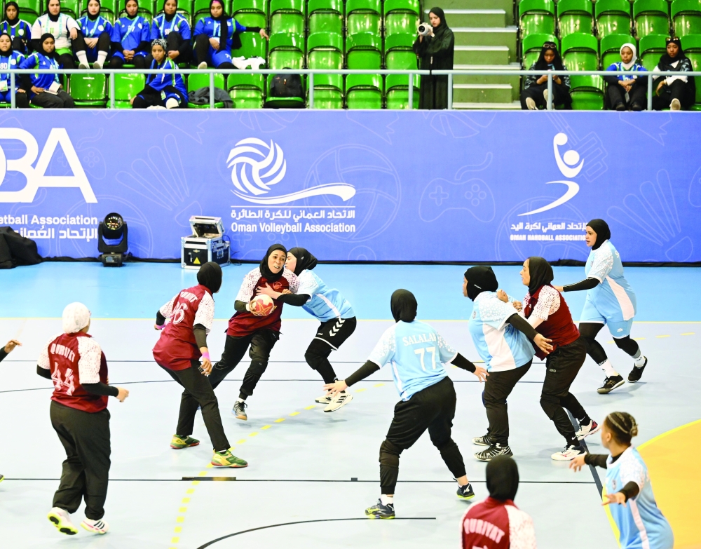 In handball, Qurayat captured the title.
