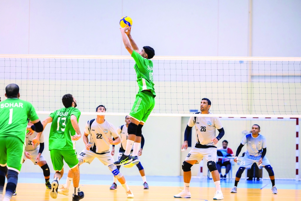 Sohar player prepares the ball.