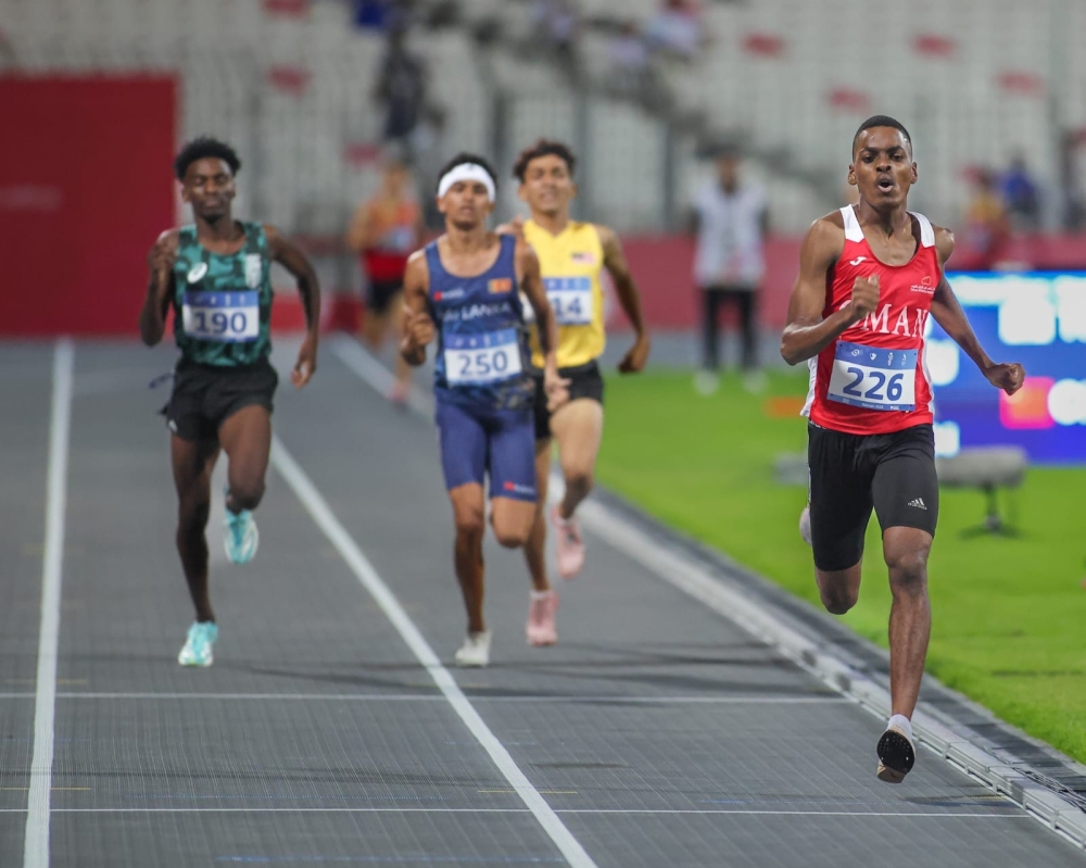  Al Shamsi clinched first place in Heat 2 with a time of 1:56.20, setting a personal record.
