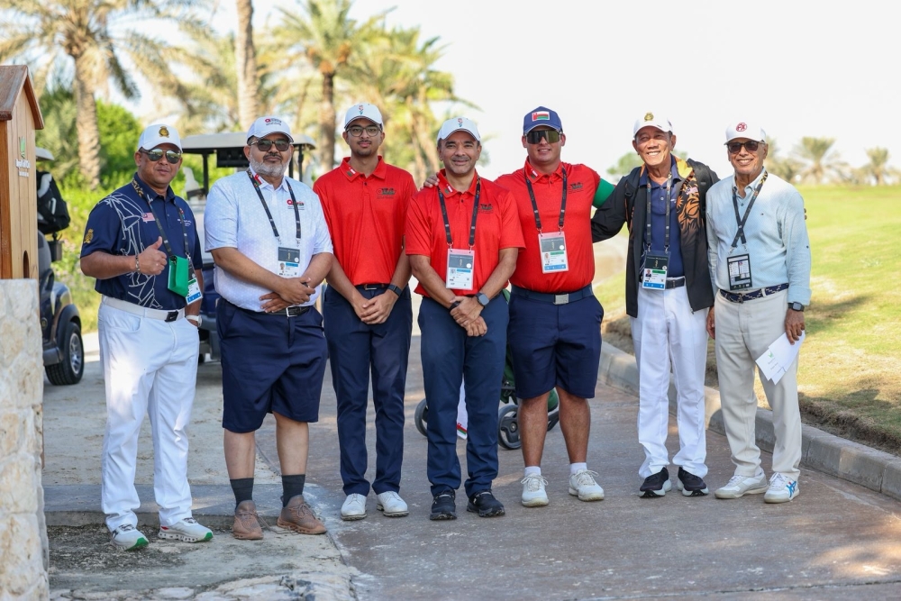 Oman's national junior golf team at the Bahrain Asian Youth Games.