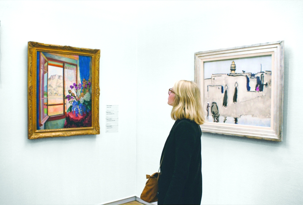 Viewing art in galleries can provide immediate stress relief