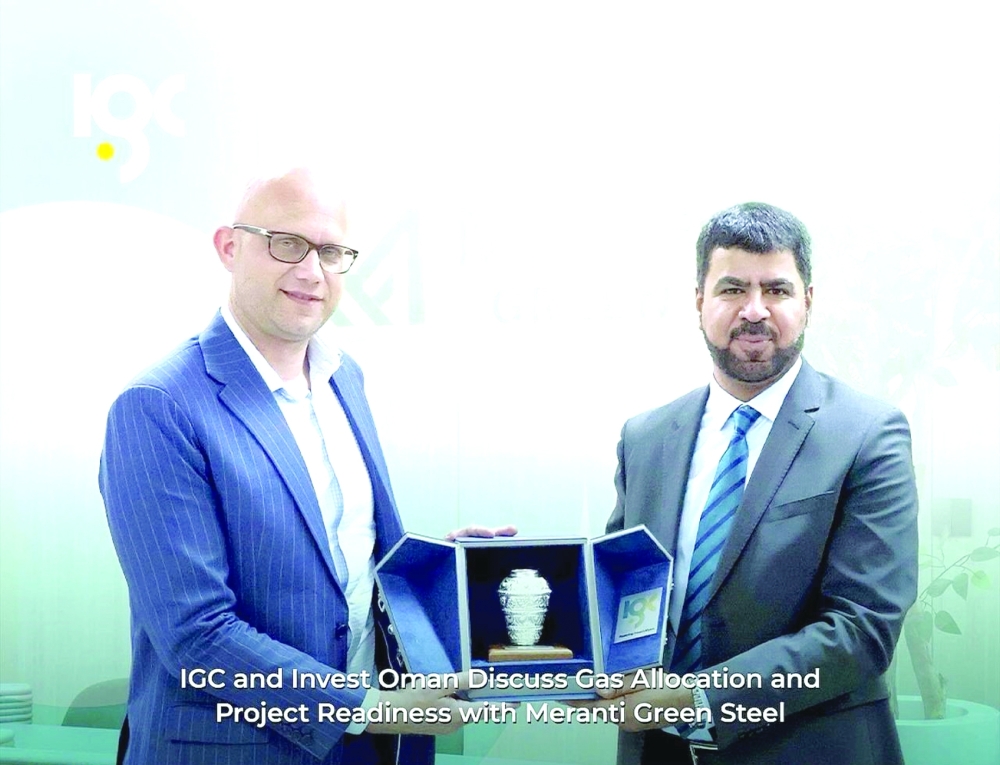IGC CEO Abdulrahman bin Humaid Al Yahyaei (right) with Meranti Founder and CEO Sebastian Langendorf during their recent meeting in Thailand, along with representatives of Invest Oman