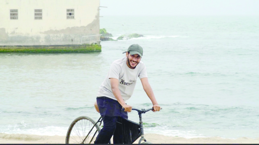 Hakim al Bathari cycling in Sharbathat