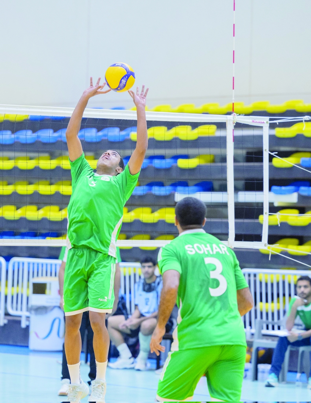 Sohar players demonstrated high focus in serving and receiving, with clear superiority in powerful attacks from the wings and middle.