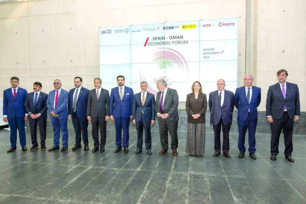 The forum reviewed investment opportunities available in the fields of renewable energy, ports and logistics, maritime services, tourism, food industries, digital technology, smart cities and technical education. - ONA
