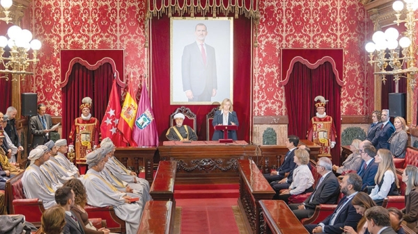 HM visits Madrid City Council