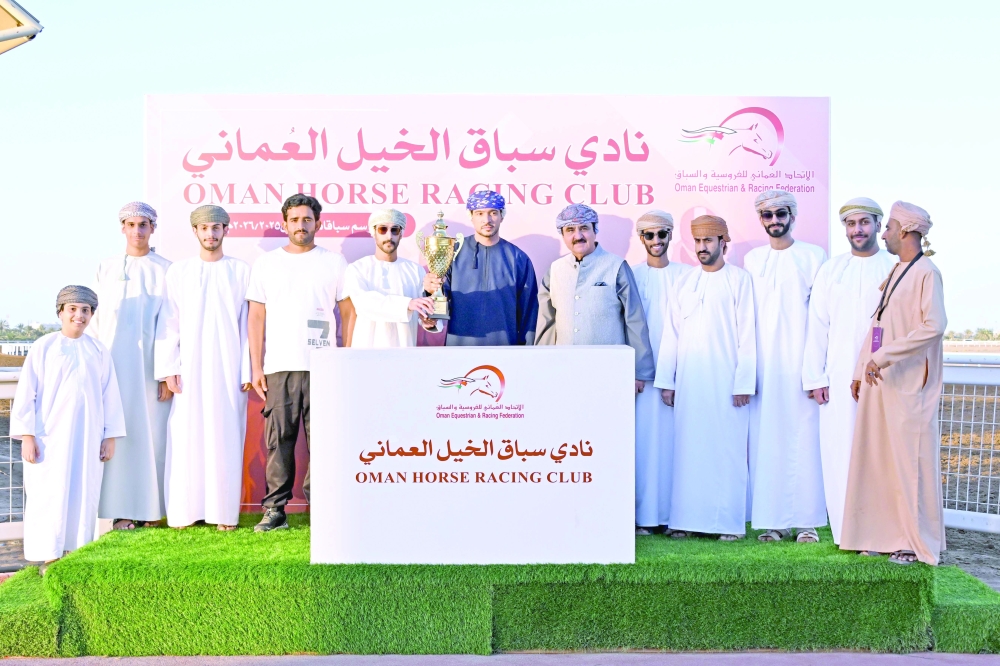 The event concluded with the crowning of the winners amid a festive atmosphere, reaffirming Oman’s steady progress and excellence in the field of horse racing.