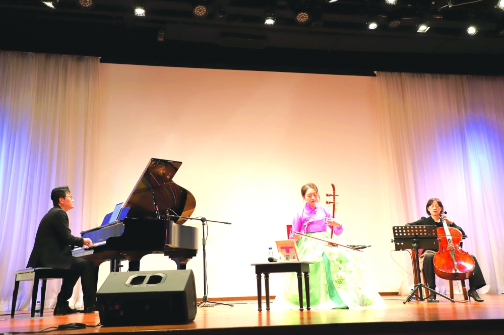 Korean haegeum player Nalsae Shin is accompanied by pianist Park Sehwan and cellist Choi Jungwook