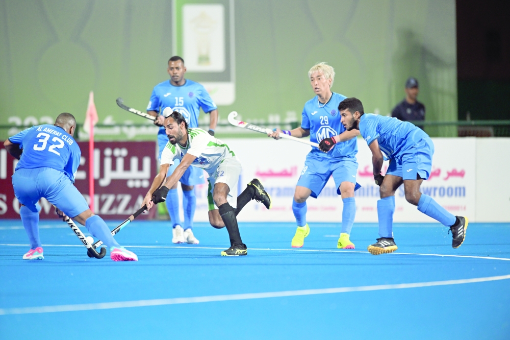 Al Amerat and Ahli Sidab players in action during the HM Cup final. — Abdulwahid al Hamadani