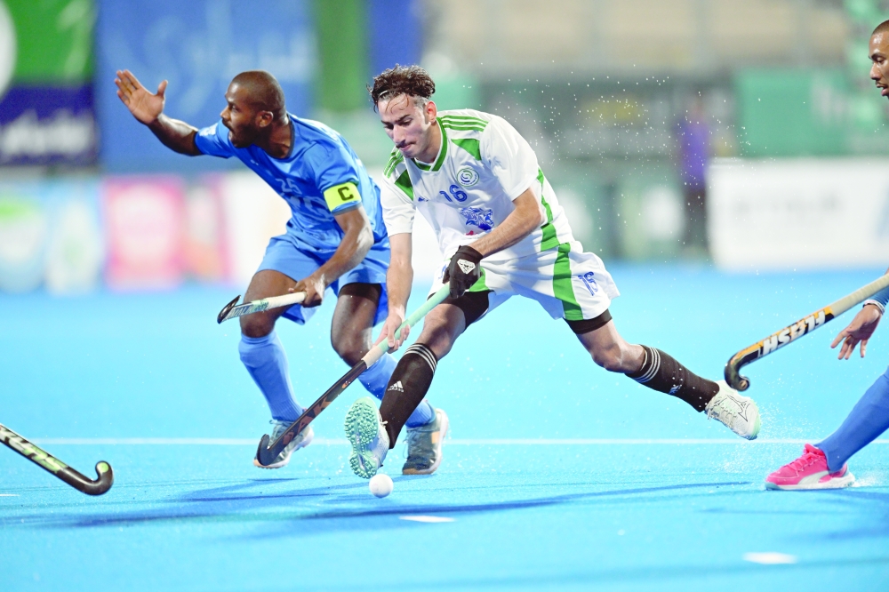 Al Amerat and Ahli Sidab players in action during the HM Cup final. — Abdulwahid al Hamadani